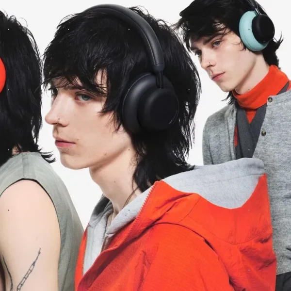 CMF Headphone Pro: Baterai 100 Jam, ANC Adaptif, dan Desain Modular yang Stylish